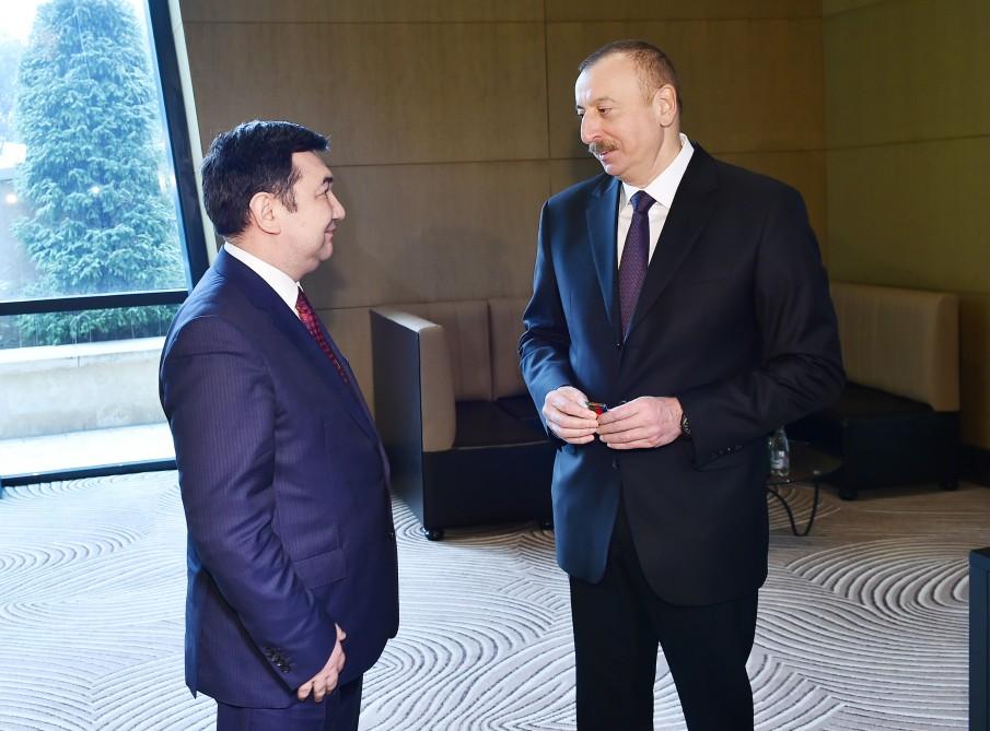 Prezident İlham Əliyev Beynəlxalq Türk Akademiyasının prezidenti Darxan Kıdırəliyə “Dostluq” ordeni təqdim edib (FOTO) (YENİLƏNİB)