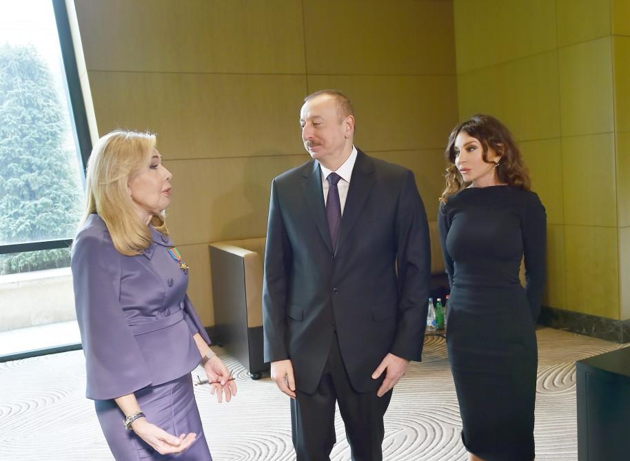 Prezident İlham Əliyev ELPIDA Assosiasiyasının və Marianna Vardinoyannis Fondunun prezidentinə “Dostluq” ordeni təqdim edib (FOTO) (YENİLƏNİB)