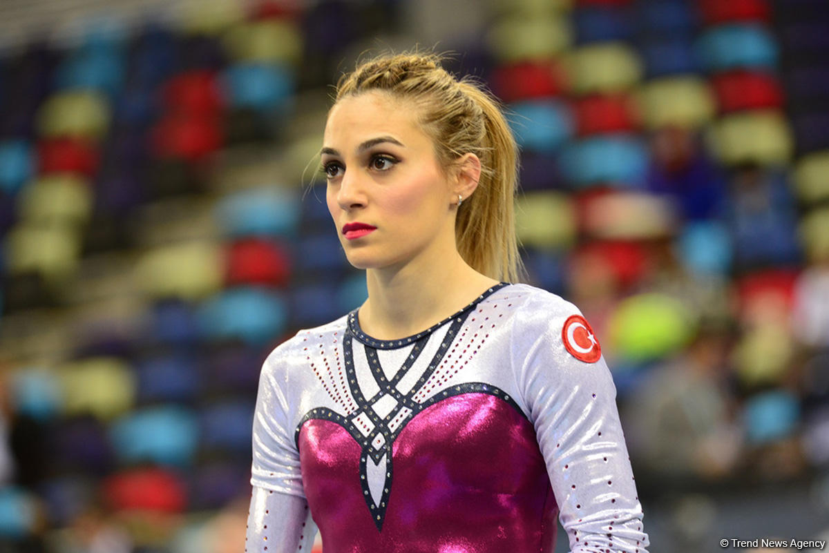 Bakıda İdman Gimnastikası üzrə Dünya Kuboku yarışlarının İLK GÜNÜ başladı (FOTO)