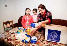 Heydər Əliyev Fondu tərəfindən aztəminatlı ailələrə Novruz sovqatları paylanılır (FOTO)
