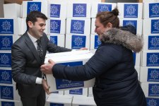 Heydər Əliyev Fondu tərəfindən aztəminatlı ailələrə Novruz sovqatları paylanılır (FOTO)