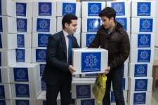 Heydər Əliyev Fondu tərəfindən aztəminatlı ailələrə Novruz sovqatları paylanılır (FOTO)