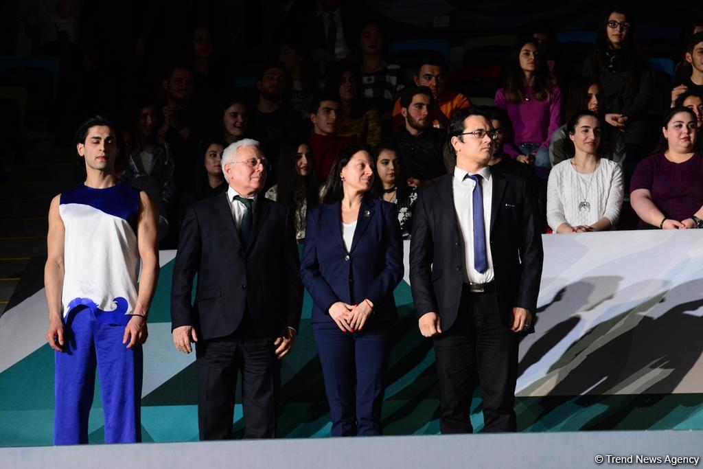 Gimnastika üzrə Dünya Kubokunda mükafatlandırma mərasimi keçirildi (FOTO)