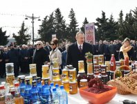Prezident İlham Əliyev və birinci xanım Mehriban Əliyeva Novruz bayramı münasibətilə ümumxalq şənliyində iştirak ediblər (YENİLƏNİB-3) (FOTO)