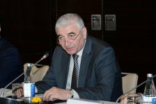 Əli Həsənov: KİV-lər diqqətli olmalıdır ki, Seçki Məcəlləsinin tələbləri pozulmasın (FOTO)