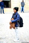 Bakıya gələn turistlər də Novruz bayramını qeyd edir (FOTO)