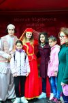 Bakıya gələn turistlər də Novruz bayramını qeyd edir (FOTO)