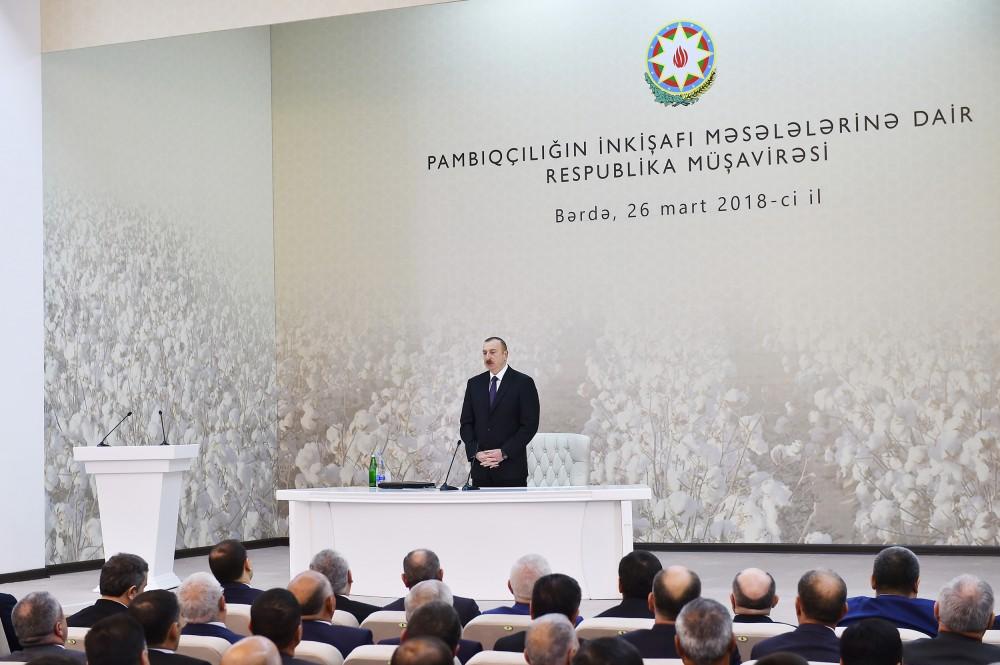 Prezident İlham Əliyev: Bizim üçün pambıqçılığın inkişafında əldə edilmiş nəticələr arasında məhz sosial amil ön plandadır