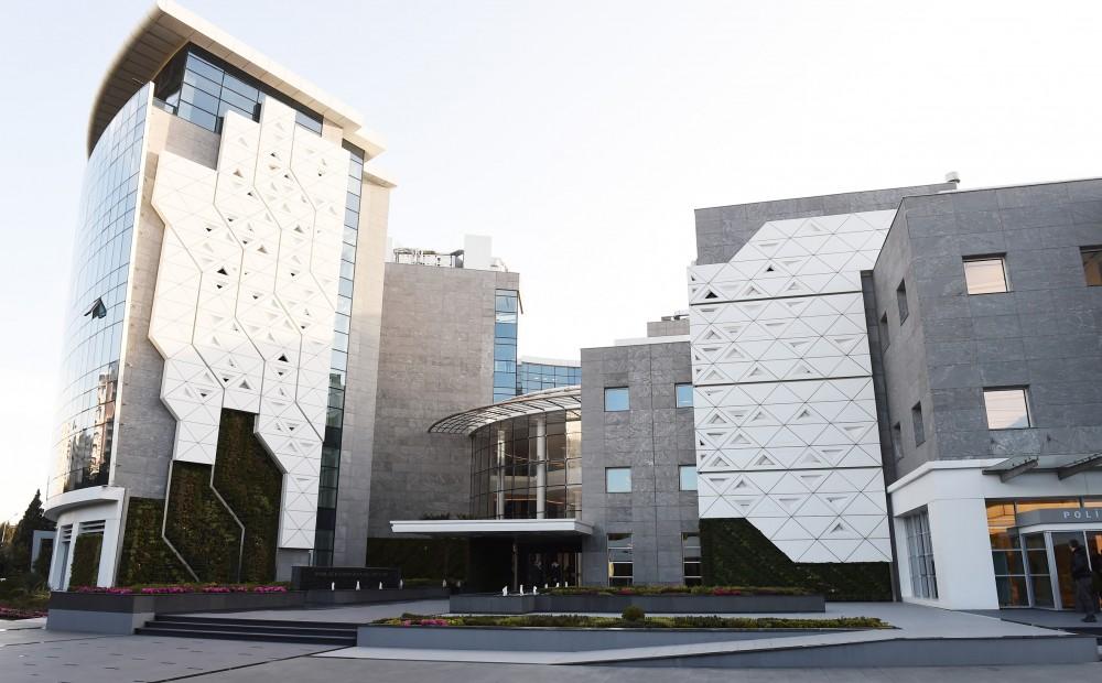 Prezident İlham Əliyev və birinci xanım Mehriban Əliyeva Bona Dea Beynəlxalq Hospitalının açılışında iştirak ediblər (FOTO) (YENİLƏNİB)