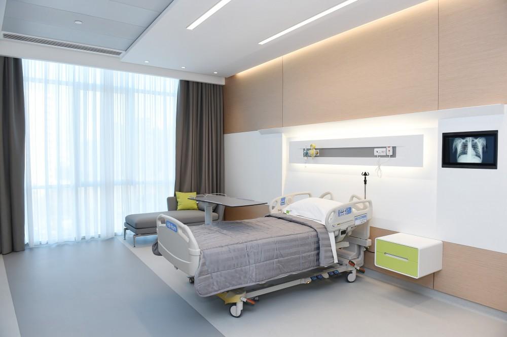 Prezident İlham Əliyev və birinci xanım Mehriban Əliyeva Bona Dea Beynəlxalq Hospitalının açılışında iştirak ediblər (FOTO) (YENİLƏNİB)