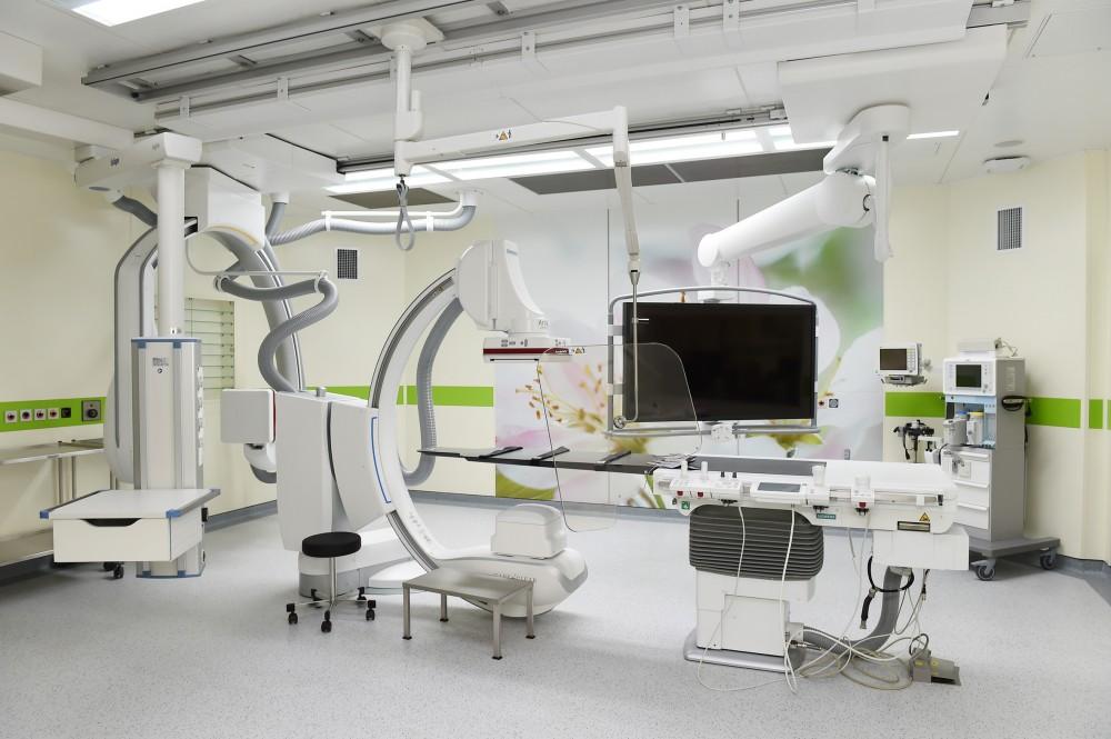Prezident İlham Əliyev və birinci xanım Mehriban Əliyeva Bona Dea Beynəlxalq Hospitalının açılışında iştirak ediblər (FOTO) (YENİLƏNİB)