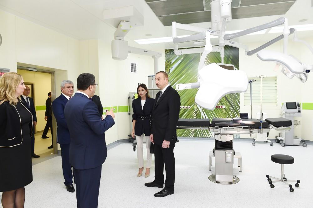 Prezident İlham Əliyev və birinci xanım Mehriban Əliyeva Bona Dea Beynəlxalq Hospitalının açılışında iştirak ediblər (FOTO) (YENİLƏNİB)