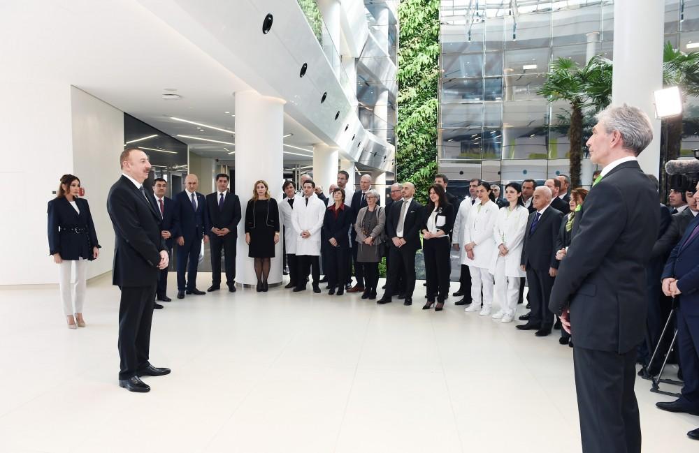 Prezident İlham Əliyev və birinci xanım Mehriban Əliyeva Bona Dea Beynəlxalq Hospitalının açılışında iştirak ediblər (FOTO) (YENİLƏNİB)