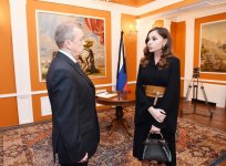 Mehriban Əliyeva Rusiya səfirliyində olub, Kemerovoda yanğın nəticəsində həlak olanlarla əlaqədar başsağlığı verib (FOTO) (YENİLƏNİB)