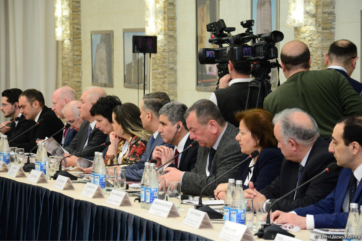 DTX-nın Mədəniyyət Mərkəzində beynəlxalq elmi konfrans keçirilib (FOTO)