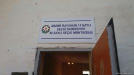 Məhbuslar prezident seçkilərində iştirak edir (FOTO)