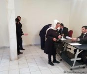Azərbaycanın Təbrizdəki Baş konsulluğunda yaradılmış məntəqədə səsvermə davam edir (FOTO)