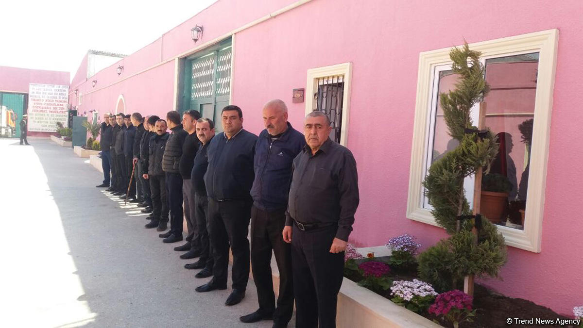 Cəzaçəkmə müəssisəsində səsvermə davam edir (FOTO)