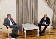 Prezident İlham Əliyev Avropa Mühafizəkarlar və Reformistlər Qrupunun Azərbaycanda seçki müşahidə missiyasının rəhbərini qəbul edib (FOTO) (YENİLƏNİB-2)