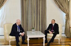 Prezident İlham Əliyev MDB İcraiyyə Komitəsi sədrinin başçılıq etdiyi nümayəndə heyətini qəbul edib (FOTO) (YENİLƏNİB)
