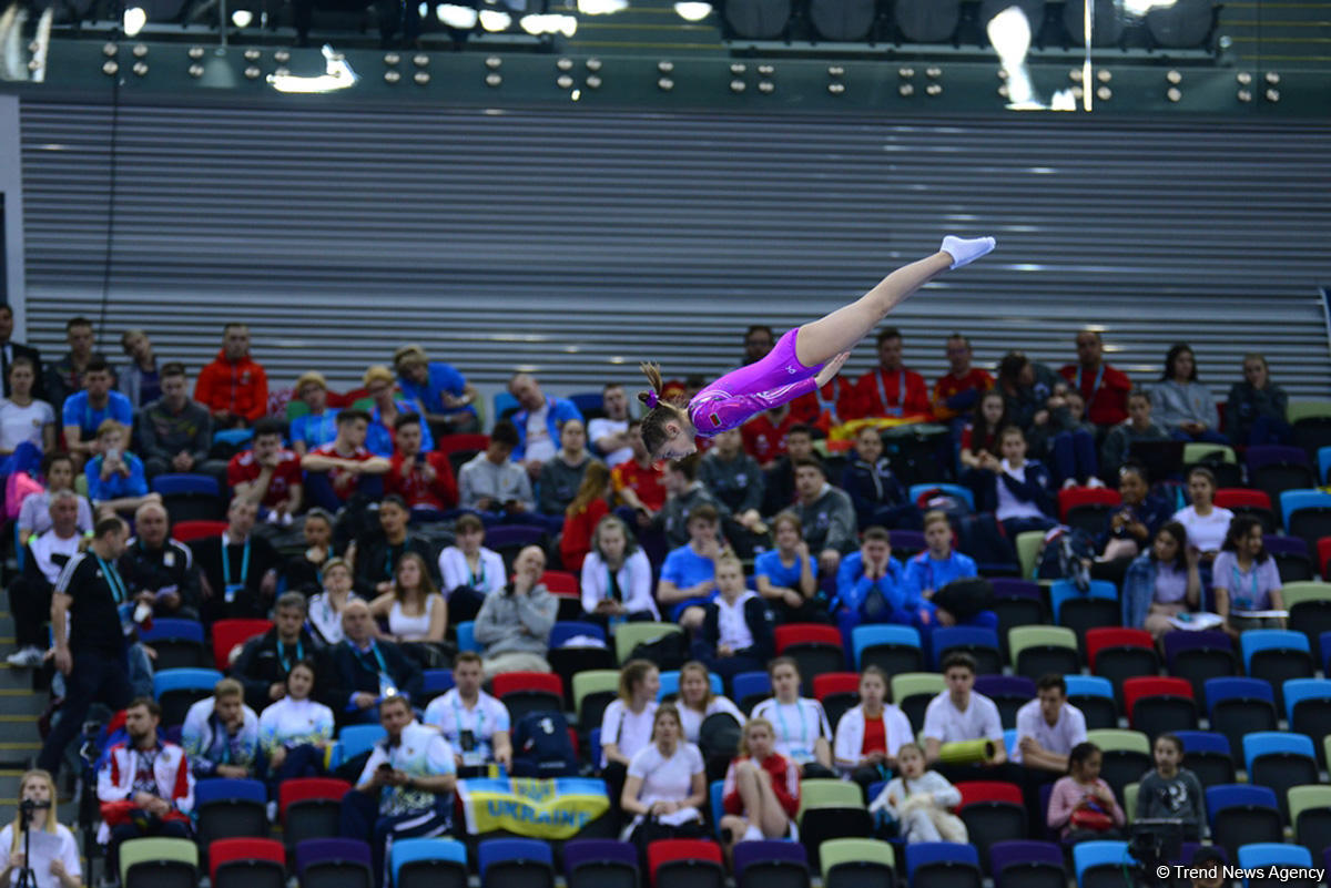 Bakıda batut gimnastikası, ikili mini-batut və tamblinq üzrə Avropa çempionatının birinci günü start götürüb (FOTO)