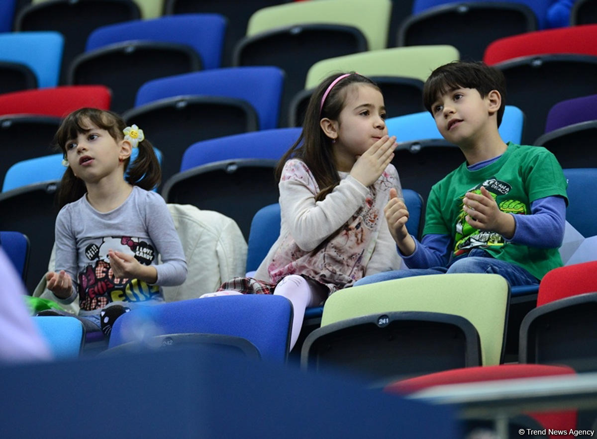 Bakıda batut gimnastikası, ikili mini-batut və tamblinq üzrə Avropa çempionatının birinci günü start götürüb (FOTO)