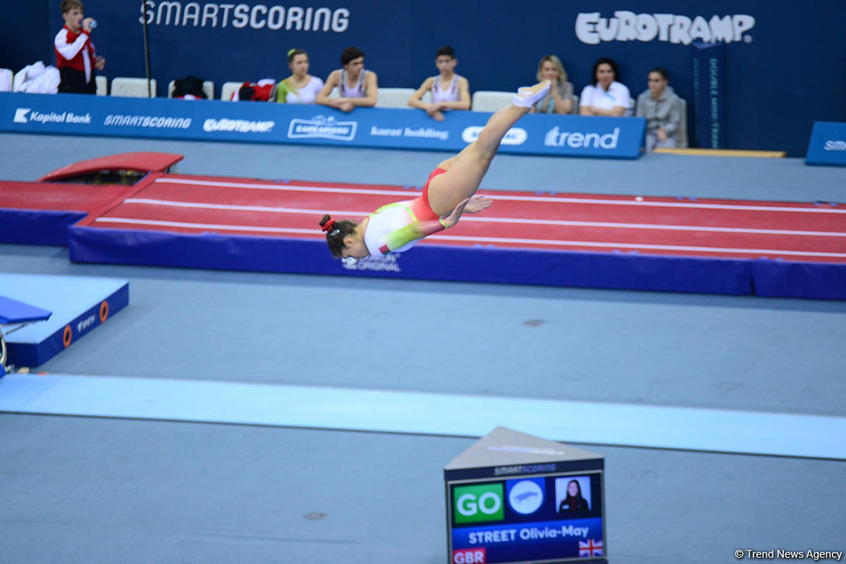 Bakıda batut gimnastikası və tamblinq üzrə Avropa çempionatında əsrarəngiz çıxışların FOTOLARI