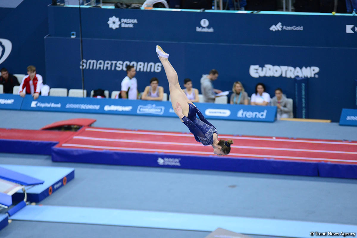 Bakıda batut gimnastikası və tamblinq üzrə Avropa çempionatında əsrarəngiz çıxışların FOTOLARI