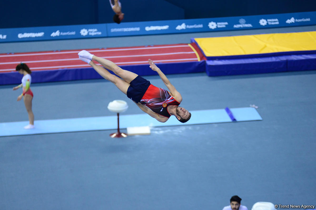 Bakıda batut gimnastikası və tamblinq üzrə Avropa çempionatında əsrarəngiz çıxışların FOTOLARI