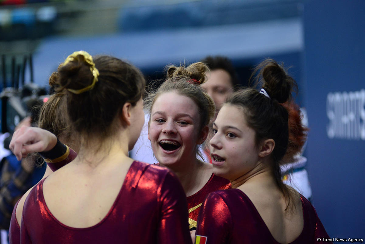 Bakıda batut gimnastikası, ikili mini-batut və tamblinq üzrə Avropa çempionatı davam edir (FOTO)