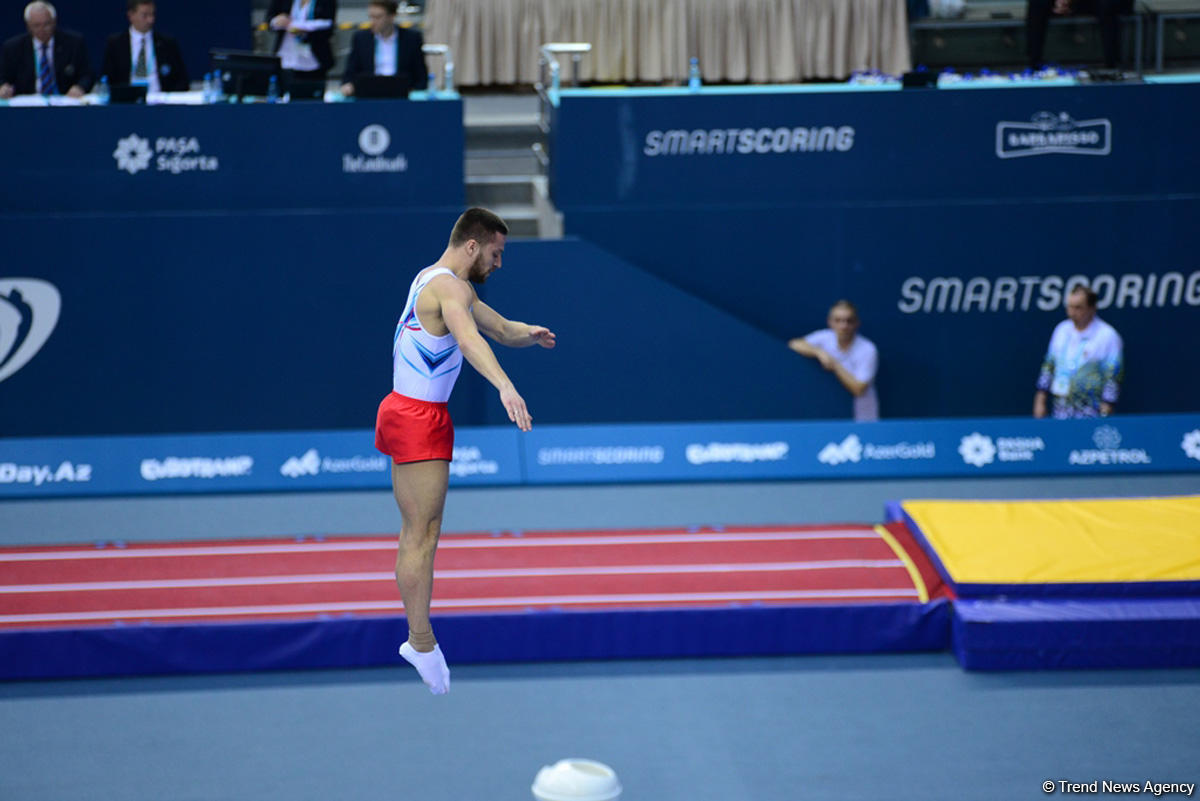 Azərbaycan gimnastı Avropa çempionatının yarımfinalına çıxdı (FOTO)
