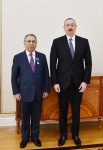 Prezident İlham Əliyev Ramiz Mehdiyevi “Şöhrət” ordeni ilə təltif edib (FOTO)