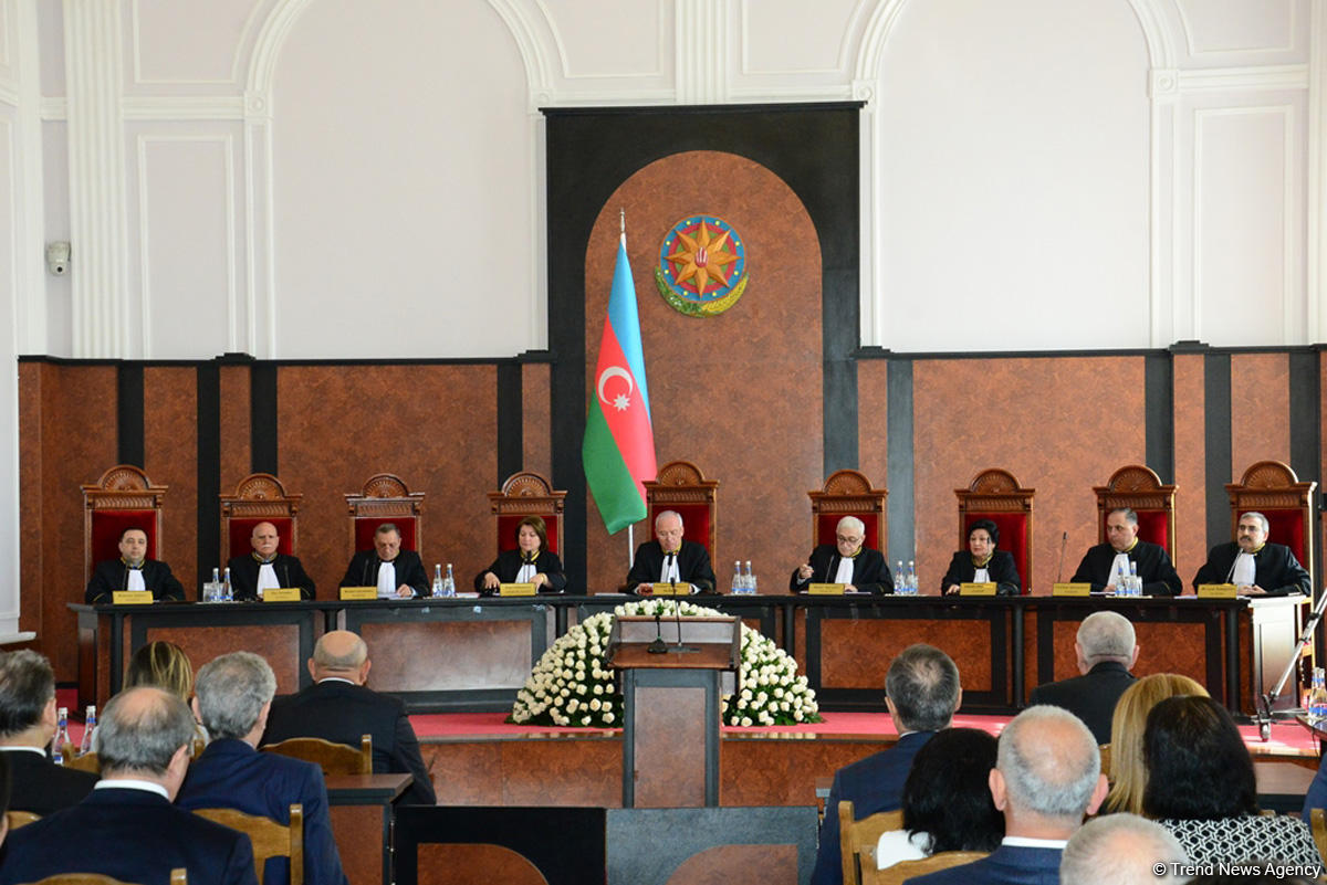 Konstitusiya Məhkəməsi Plenumu prezident seçkilərinin nəticələrini təsdiqlədi, İlham Əliyev Azərbaycan Prezidenti elan edildi (FOTO) (YENİLƏNİB-4)