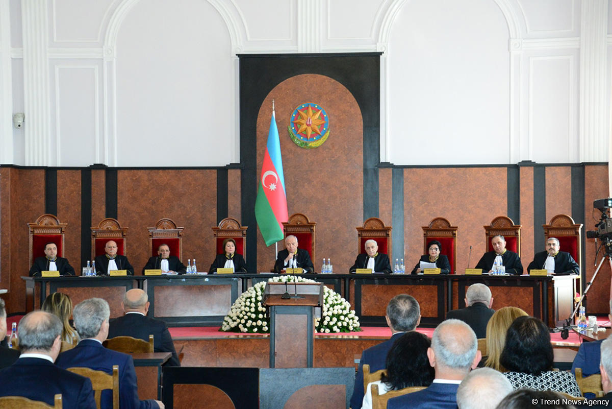 Konstitusiya Məhkəməsi Plenumu prezident seçkilərinin nəticələrini təsdiqlədi, İlham Əliyev Azərbaycan Prezidenti elan edildi (FOTO) (YENİLƏNİB-4)