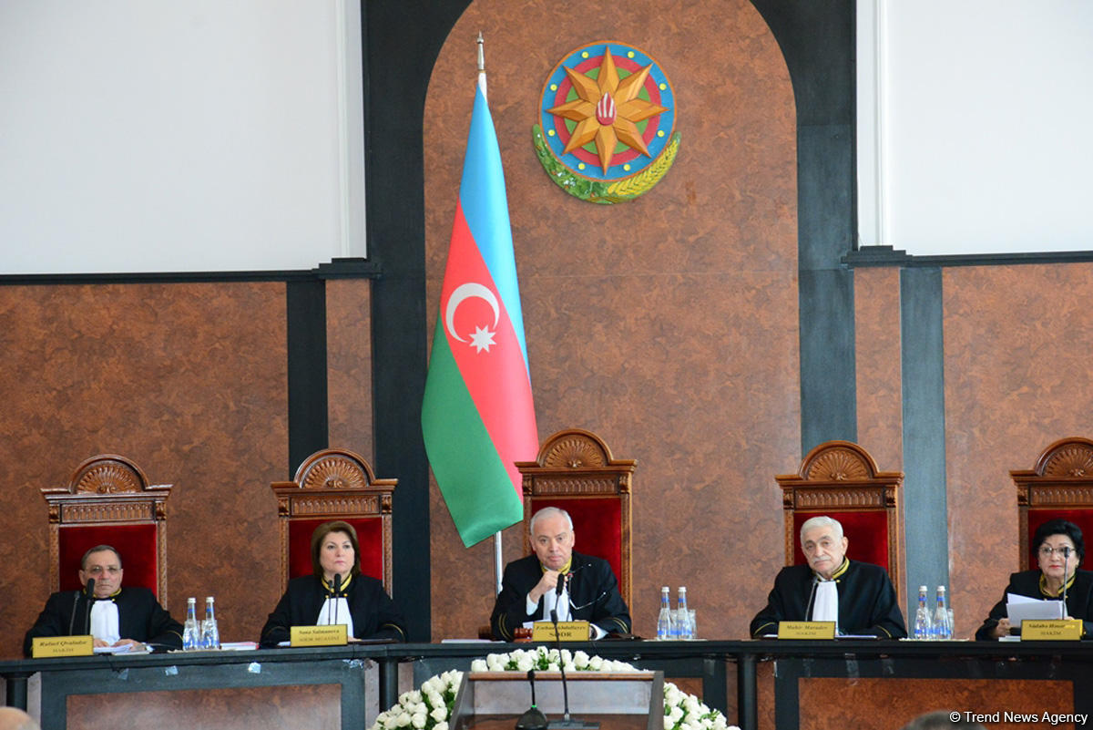 Konstitusiya Məhkəməsi Plenumu prezident seçkilərinin nəticələrini təsdiqlədi, İlham Əliyev Azərbaycan Prezidenti elan edildi (FOTO) (YENİLƏNİB-4)