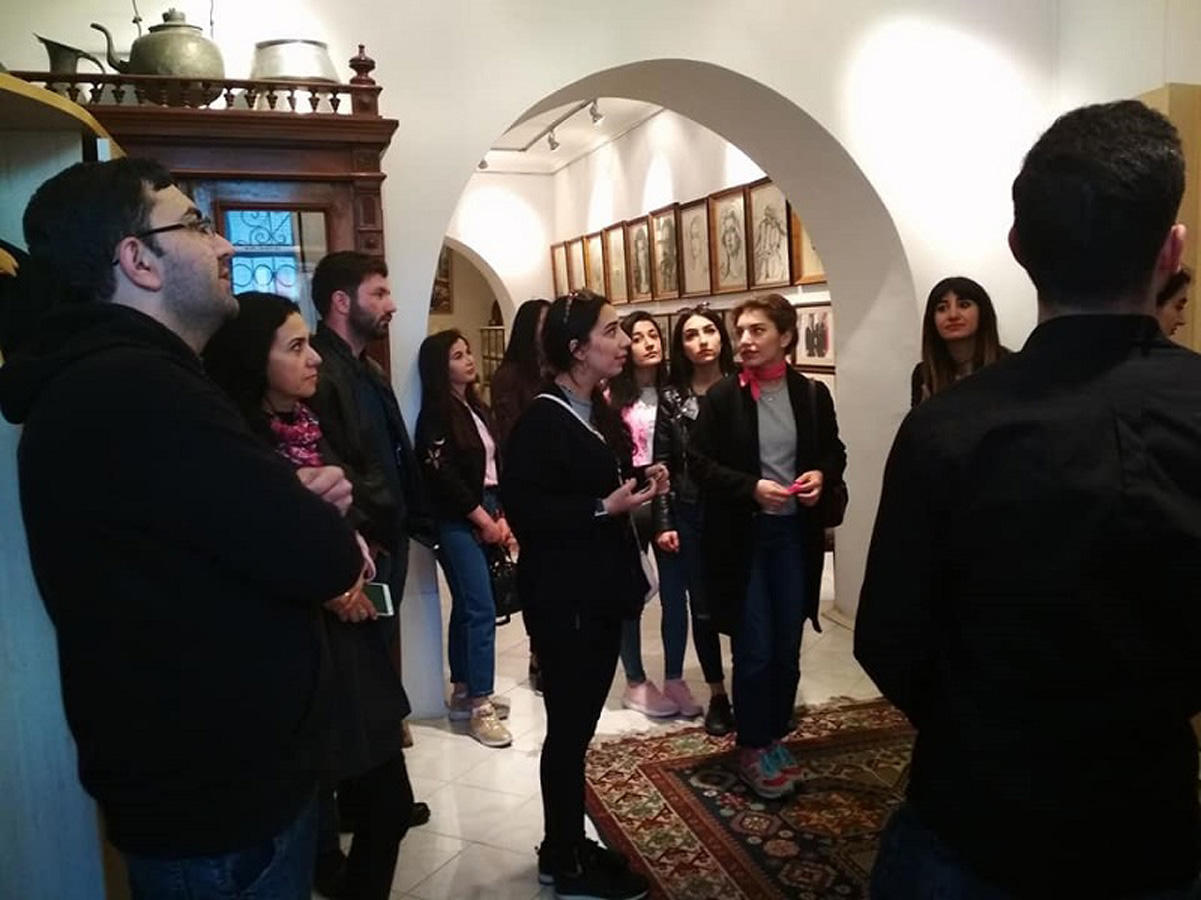Bilik Fondu Beynəlxalq Abidələr və Tarixi Yerlər Gününü qeyd edib (FOTO)