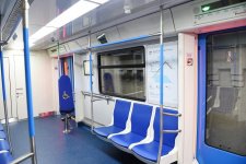 Prezident İlham Əliyev paytaxta gətirilən yeni metro qatarlarında yaradılan şəraitlə tanış olub (FOTO) (YENİLƏNİB)