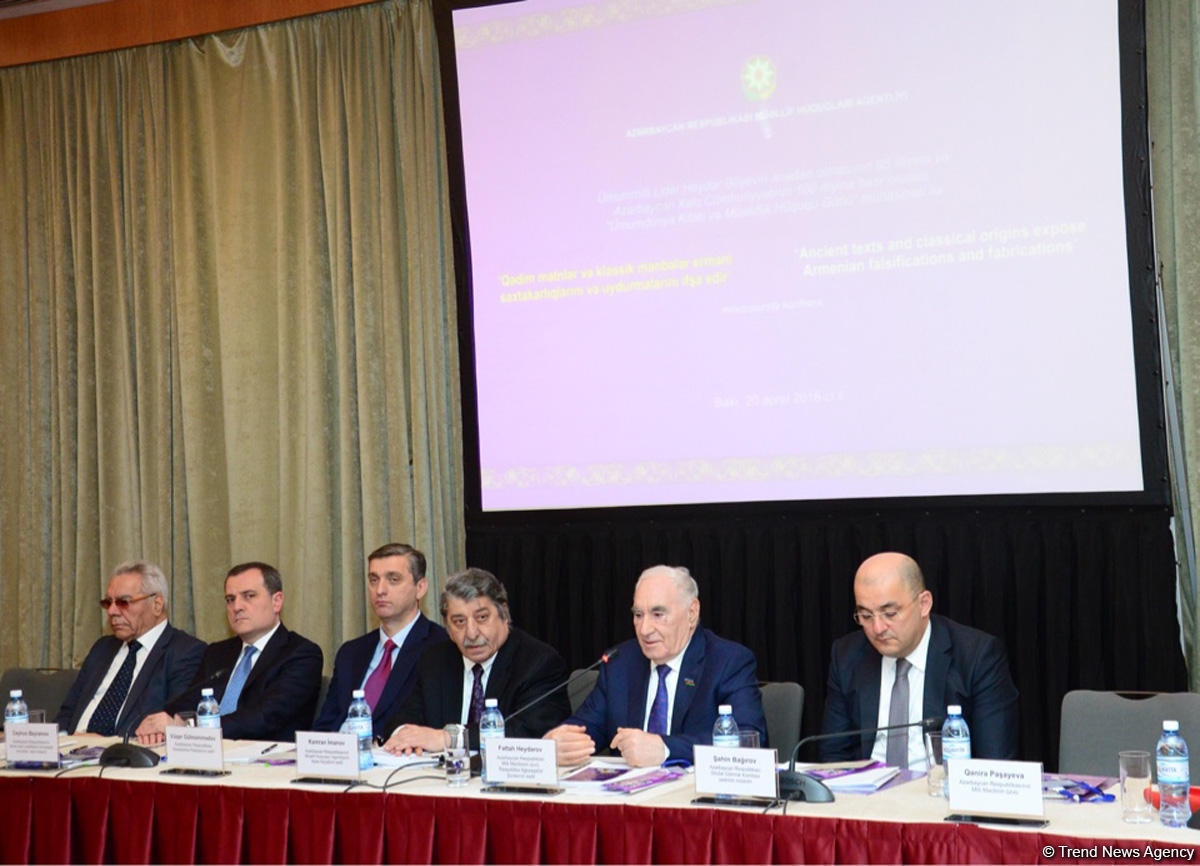 Müəllif Hüquqları Agentliyi 22 il ərzində 11 554 əsəri qeydiyyatdan keçirib (FOTO)