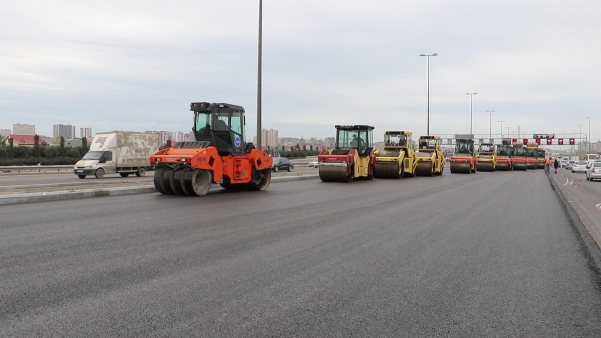 Heydər Əliyev prospektinin bir hissəsində təmir-tikinti işləri aparılır (FOTO/VİDEO)
