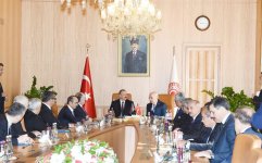 Prezident İlham Əliyev Türkiyə Böyük Millət Məclisinin sədri ilə görüşüb (YENİLƏNİB) (FOTO)