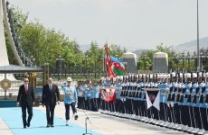 Prezident İlham Əliyevin Ankarada rəsmi qarşılanma mərasimi olub (FOTO)