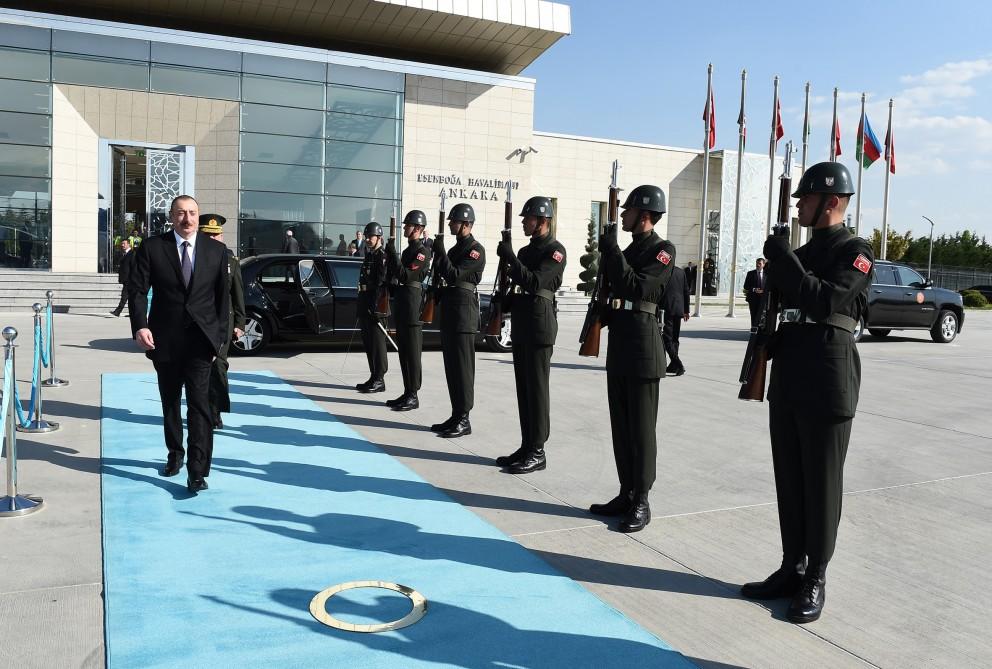 Azərbaycan Prezidentinin Türkiyəyə rəsmi səfəri başa çatıb (FOTO)