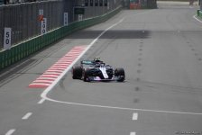 Bakıda Formula 1 yarışları başladı (FOTO)