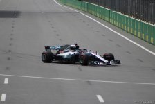 Bakıda Formula 1 yarışları başladı (FOTO)