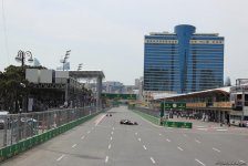 Bakıda Formula 1 yarışları başladı (FOTO)