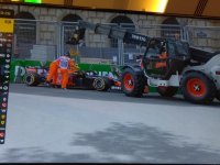 Bakıda Formula 1-də ilk qəza: bolidlərdən biri sıradan çıxdı (FOTO)