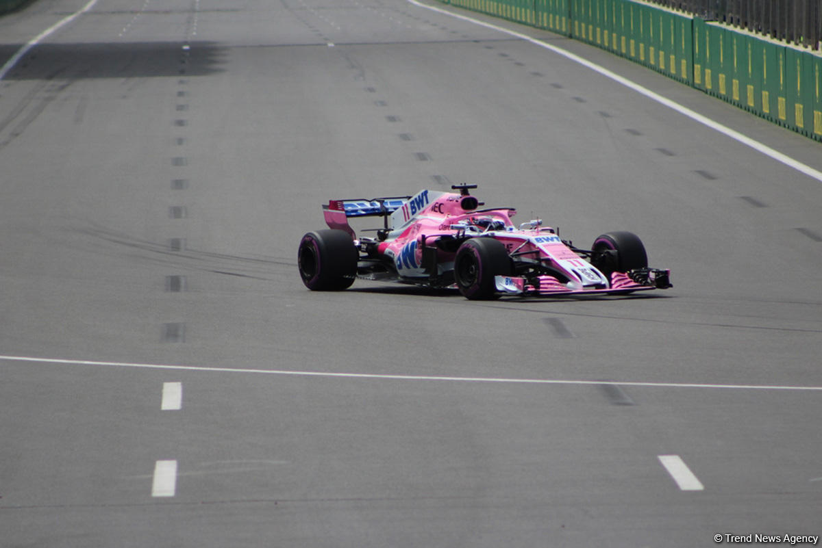 Bakıda Formula 1 yarışları başladı (FOTO)