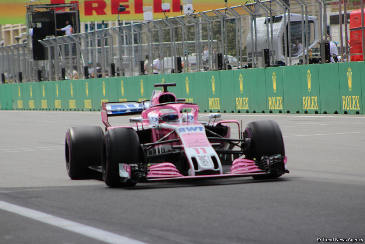Bakıda Formula 1 yarışları başladı (FOTO)