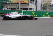 Bakıda Formula 1 pilotlarının sərbəst yürüşü başa çatdı (YENİLƏNİB) (FOTO)