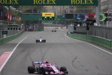Bakıda Formula 1 pilotlarının sərbəst yürüşü başa çatdı (YENİLƏNİB) (FOTO)